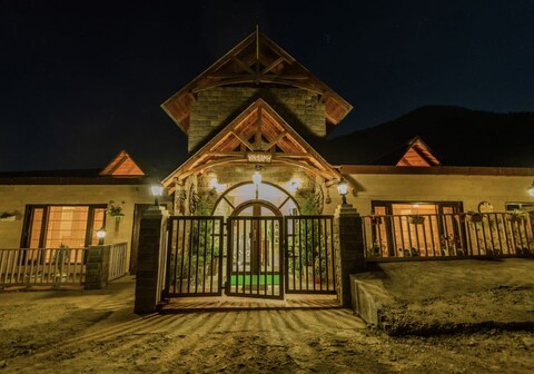 BluSalzz Collection - Suvaasa( Near Mukteshwar), Ramgarh