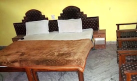 Hotel Mahaalakshmi, Haridwar Hotel Mahaalakshmi, Haridwar