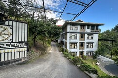 La Bougainvillea Garden Retreat, Darjeeling La Bougainvillea Garden Retreat, Darjeeling