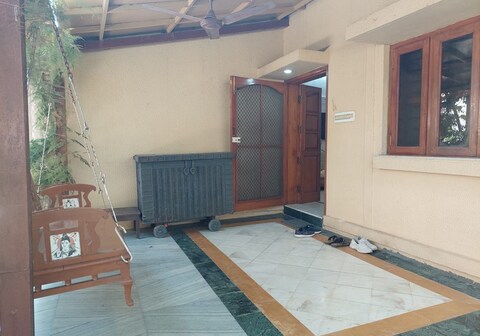 Parkwood Homestay Gandhinagar