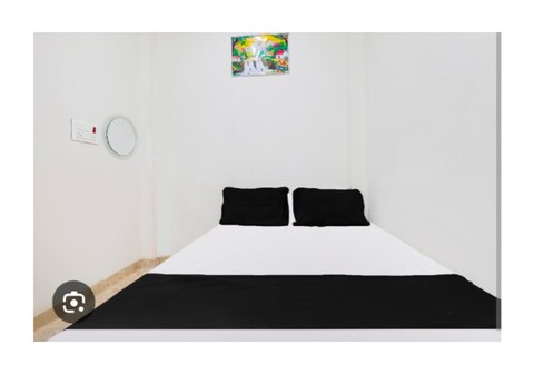 Trip Kashi Guest House