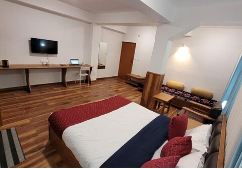 Dorjee house luxury veg homestay