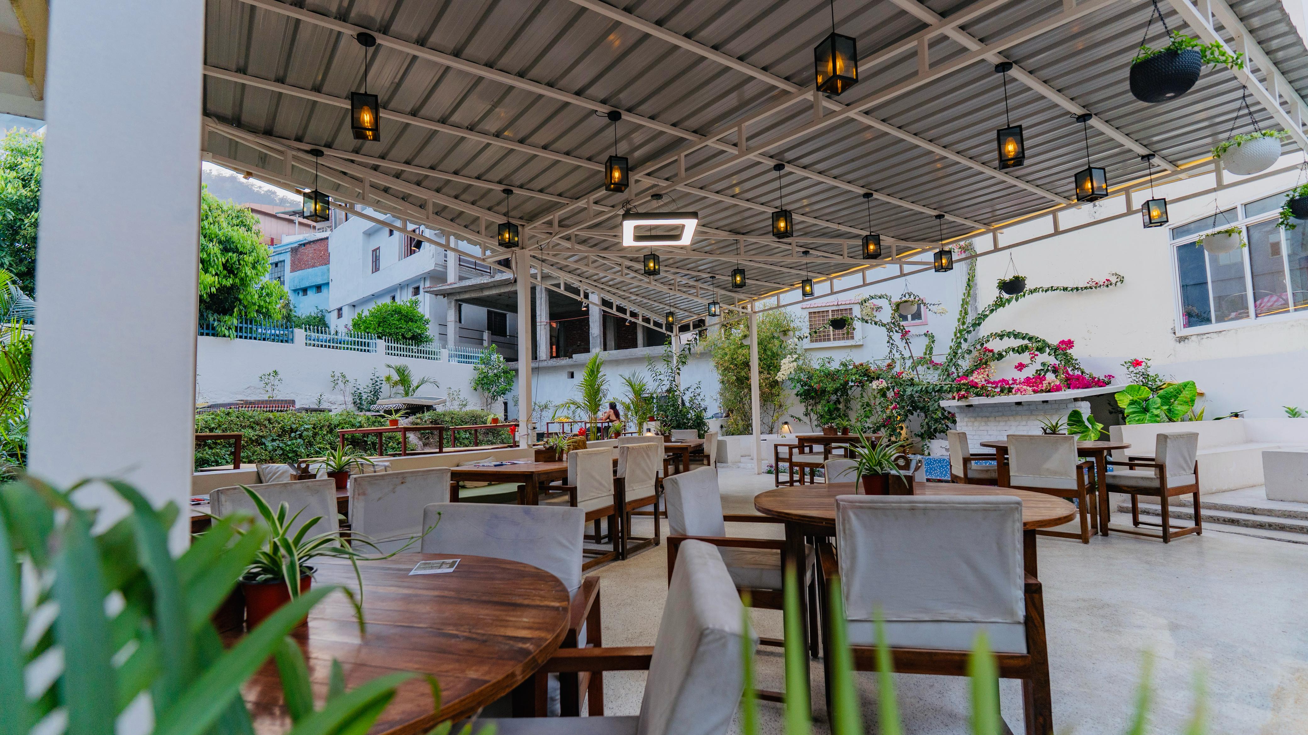 Yogi hostel and garden cafe, Rishikesh Yogi hostel and garden cafe, Rishikesh
