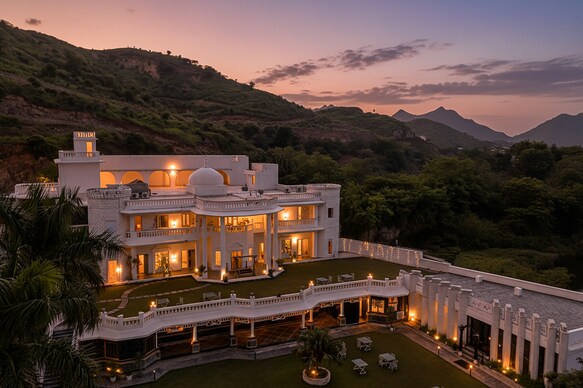 Victoria Mansion - A Signature Collection by HST Hotels