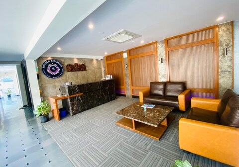 Hotel Shloka Residency