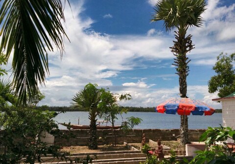 Eco Cottage Chilika Island Resort