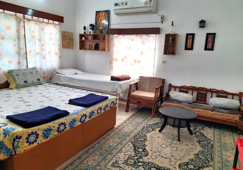 Perfect Room in Perfect Bungalow