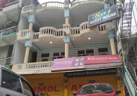 Raj Guest House