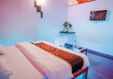 Josh Holidays | Private Pool Villa