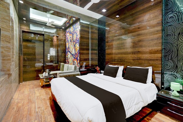 Palette Swaroop Nagar Formerly Shanti Kutir