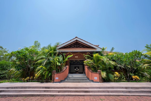 Sarth Ayurvedic Retreat & Wellness Centre