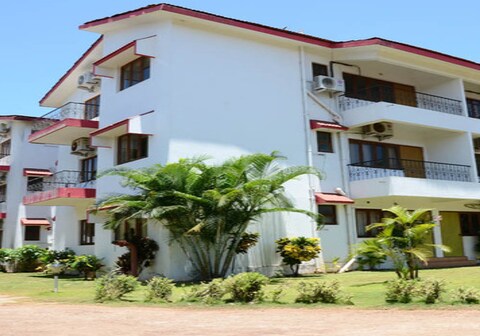 Pool Facing Apartment Arpora Goa