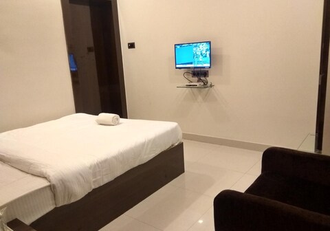 Hotel Gitanjali R.P.L