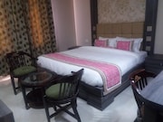Hotel Ozas Grand, Varanasi Hotel Ozas Grand, Varanasi