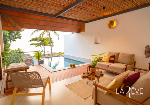 La Reve The Beach Villa