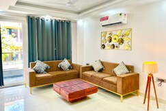 Instay 2729|Luxe 2BHK Apt near Medanta and Artemis, Delhi Instay 2729|Luxe 2BHK Apt near Medanta and Artemis, Delhi