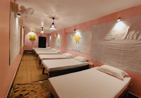 Binny Beds | The Dorm Stay