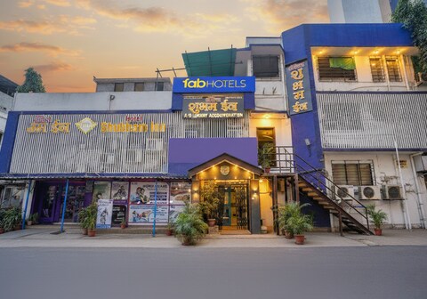 FabHotel Shubham Inn - Nr. Jain Mandir, Bhandup West