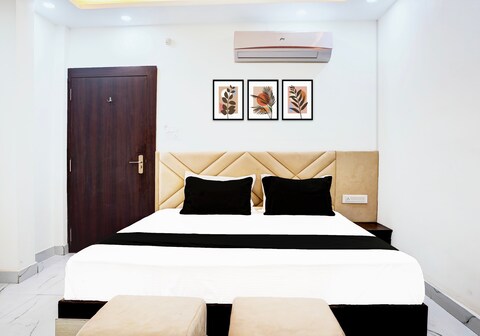 Hotel O Mangal Shree