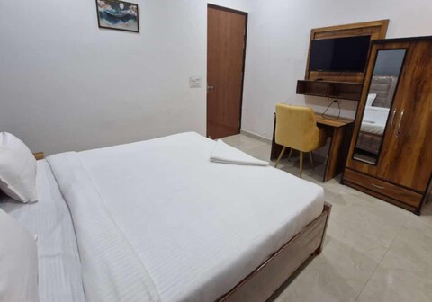 A One Corporate PG Rooms