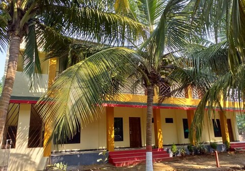 Sunshine Beach Cottage