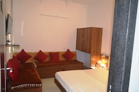 Hotel Chatako, Ahmedabad Hotel Chatako, Ahmedabad