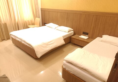 Ambika Family Restaurant