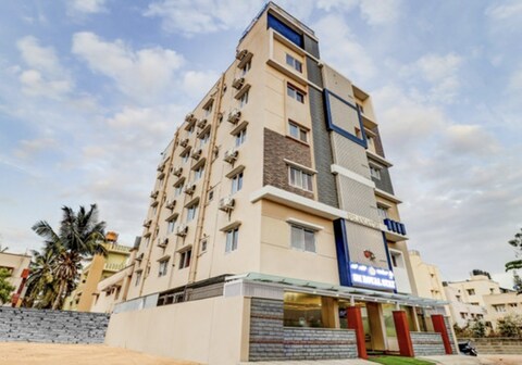 SM Royal Suites Hotel Near Kempegowda Intl Airport
