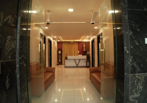 Vyshnavi Grand