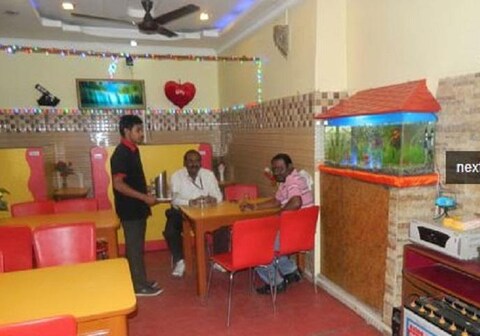 PARIJAT HOTEL AND RESTAURANT