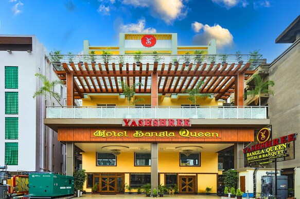 YASHSHREE BANGLA QUEEN