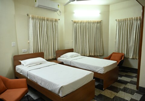 Voltas Guest house Twin, Chennai