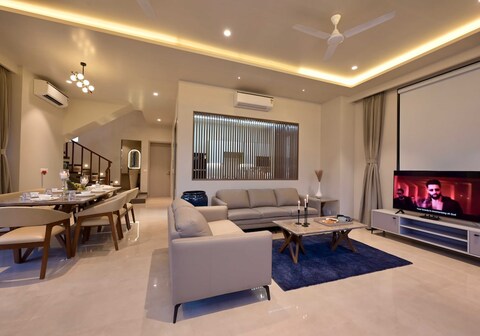 The Leni House With Private Pool