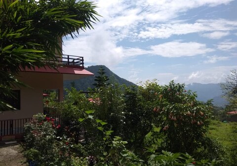 Om Mani Rishikesh 04 Private Cottage