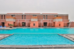 OYO 17445 Harshraj Club & Resort, Surat OYO 17445 Harshraj Club & Resort, Surat