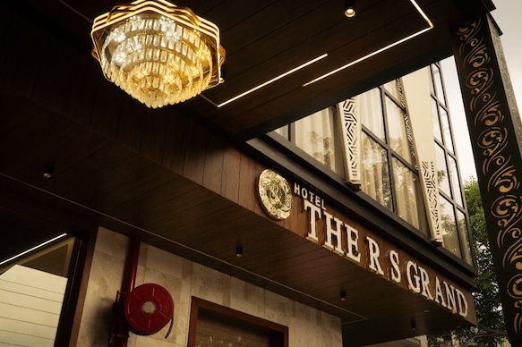 Hotel The R S Grand