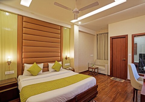 Hotel Ginger Plaza by ASPL