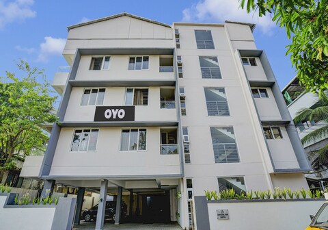 Collection O Premium Crystal Residency