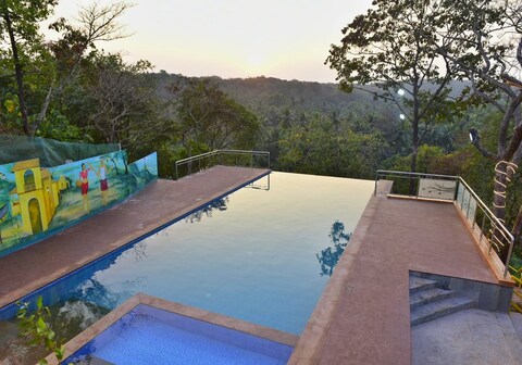 Santanas wooden cottages