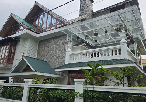 Abigail Niwas Homestay | Rooms & Pool