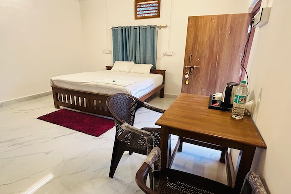 Hotel silk retreat
