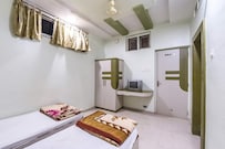 Hotel Chintamani Deluxe, Yavatmal Hotel Chintamani Deluxe, Yavatmal