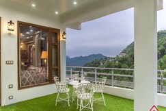 LOG HOUSE -Excellence- 2bhk Apt -By HomestayDaddy, Kasauli LOG HOUSE -Excellence- 2bhk Apt -By HomestayDaddy, Kasauli