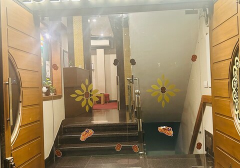 Hotel Vista Residency