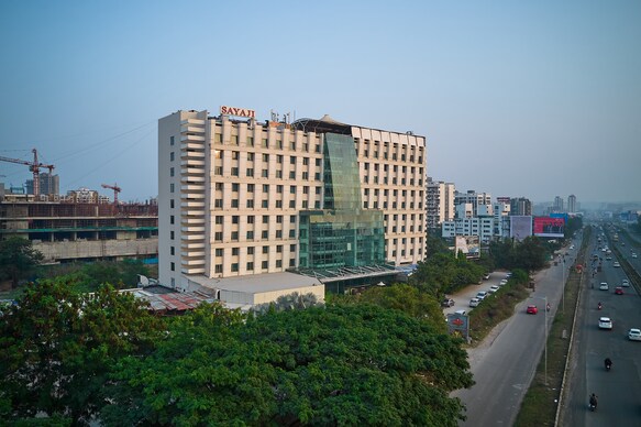 Sayaji Pune, Wakad