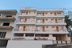OYO Home 36835 Exotic 3BHK Dehradun, Dehradun OYO Home 36835 Exotic 3BHK Dehradun, Dehradun