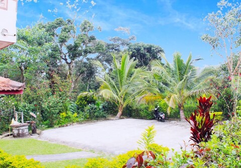 enjoy
weekends with our homestay