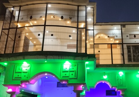 Shri Ram Sharnam Palace