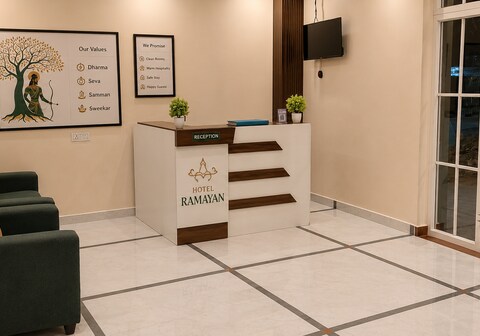 HOTEL RAMAYAN INN
