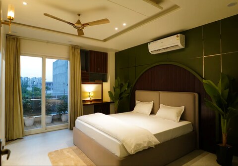 Phobes Abode 2BHK